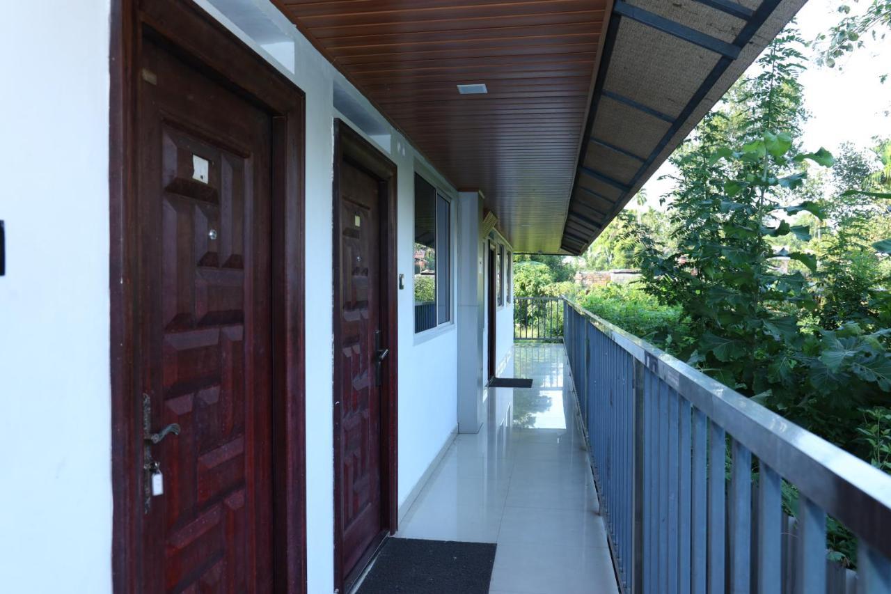 Airport Cochin Grand Residency , Nedumbassery Angamali Exterior foto