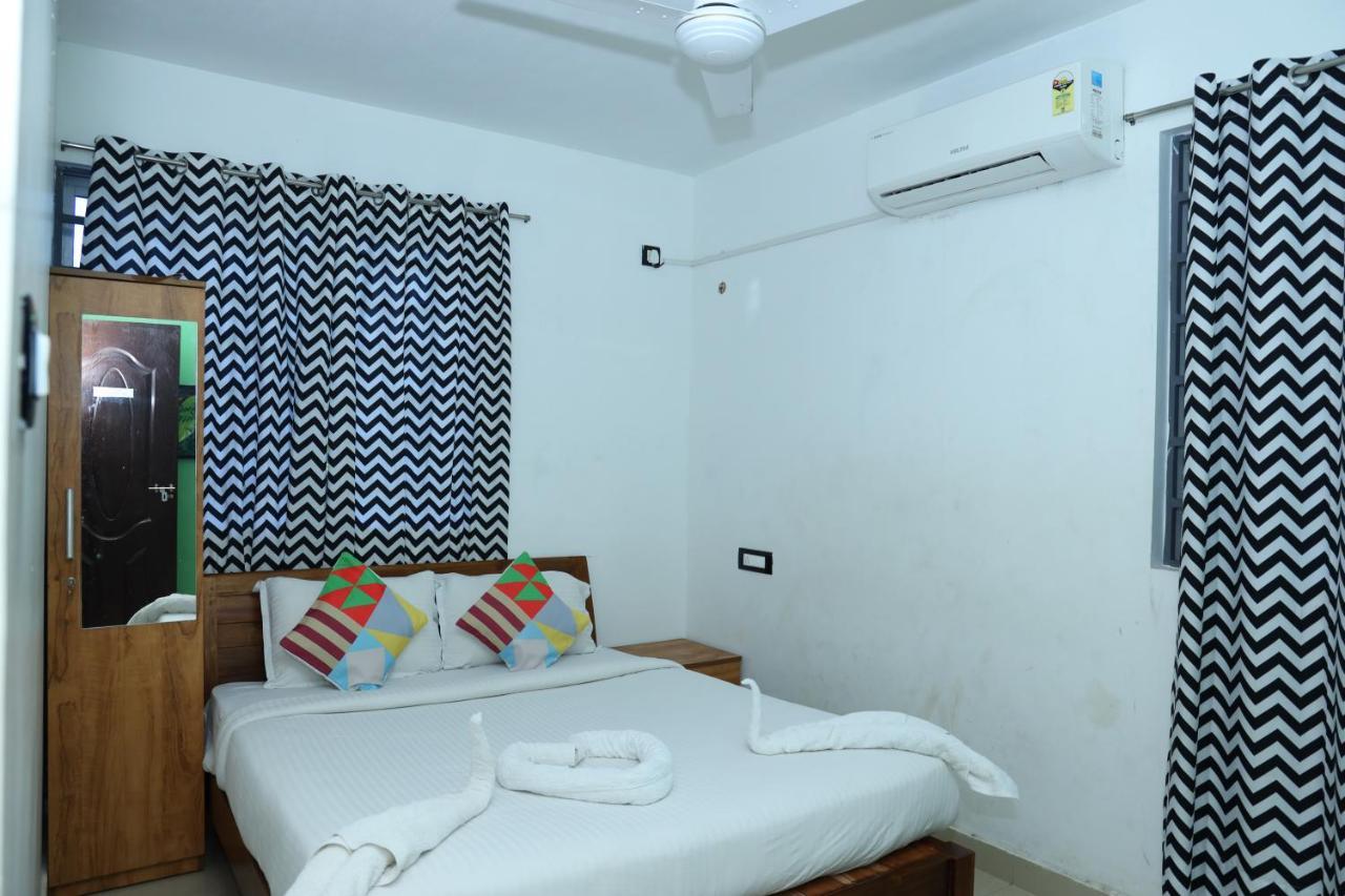 Airport Cochin Grand Residency , Nedumbassery Angamali Exterior foto